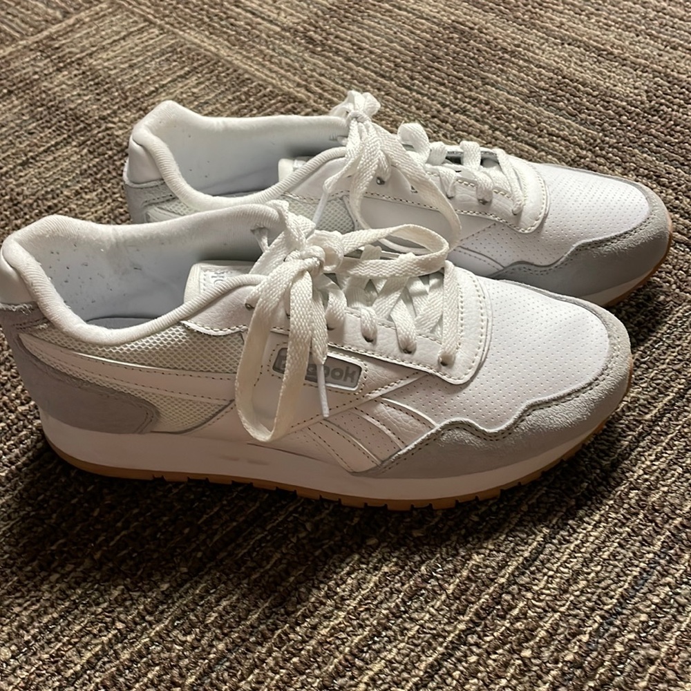 Reebok Tennis Shoes